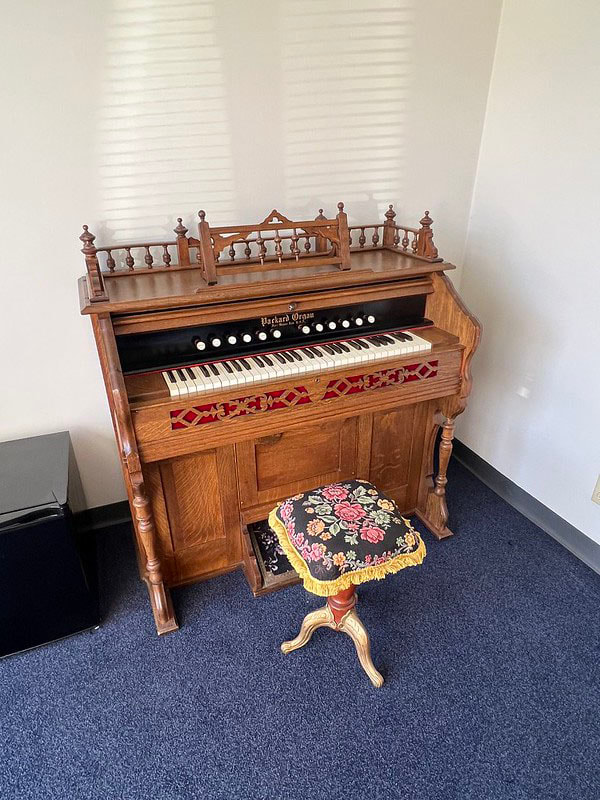 Reed organ. All works.

Make offer